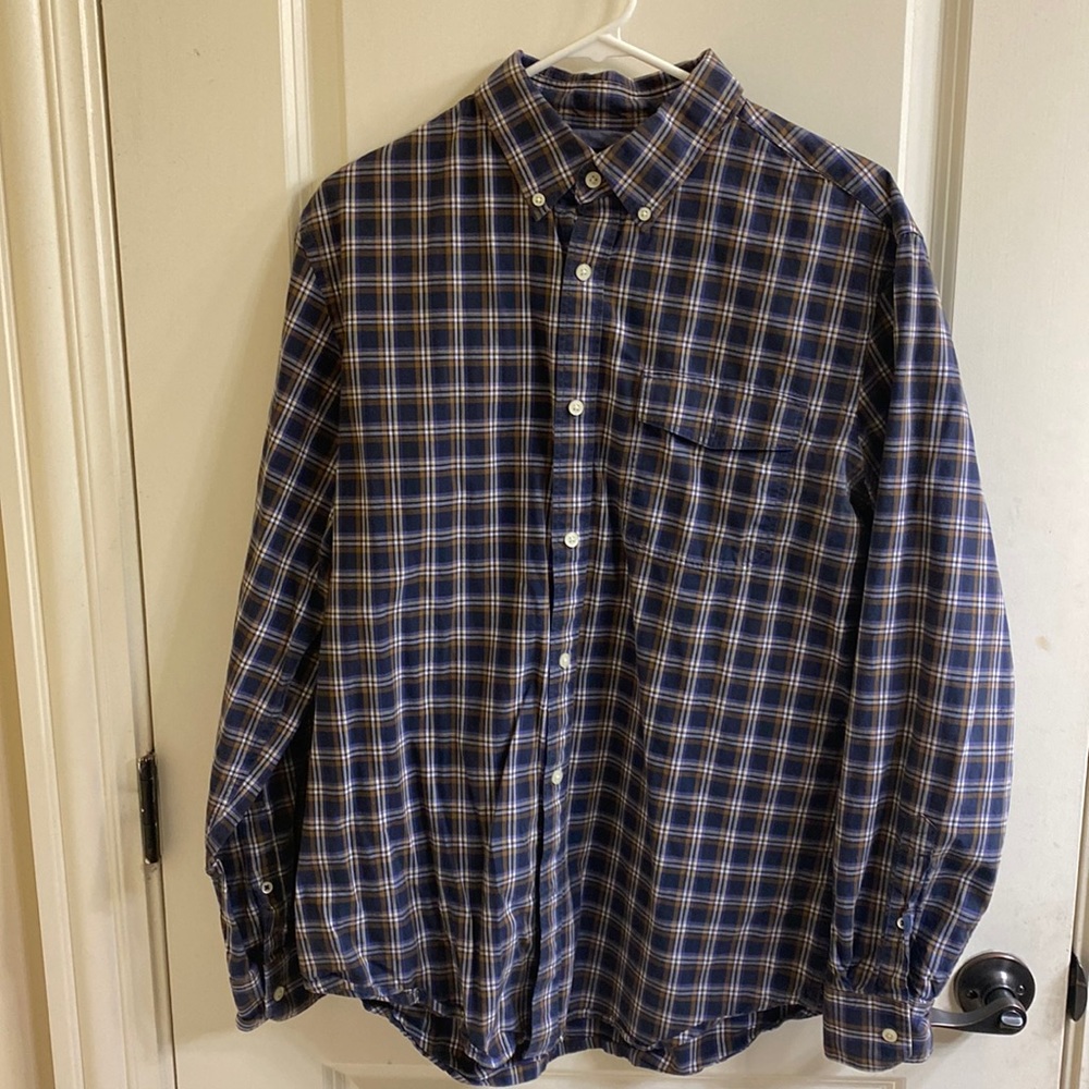 Banana republic men’s shirts (3 shirts)- size large